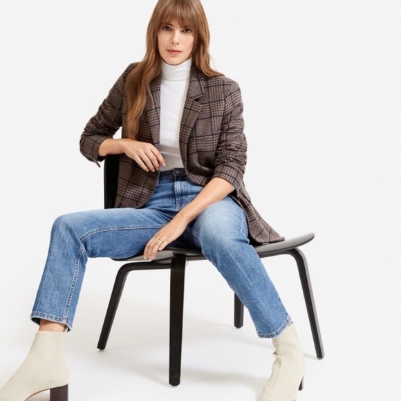 NEW EVERLANE 90s High Waist Straight Leg Distressed Stretch Denim Cheeky Jean 33 - Picture 9 of 15